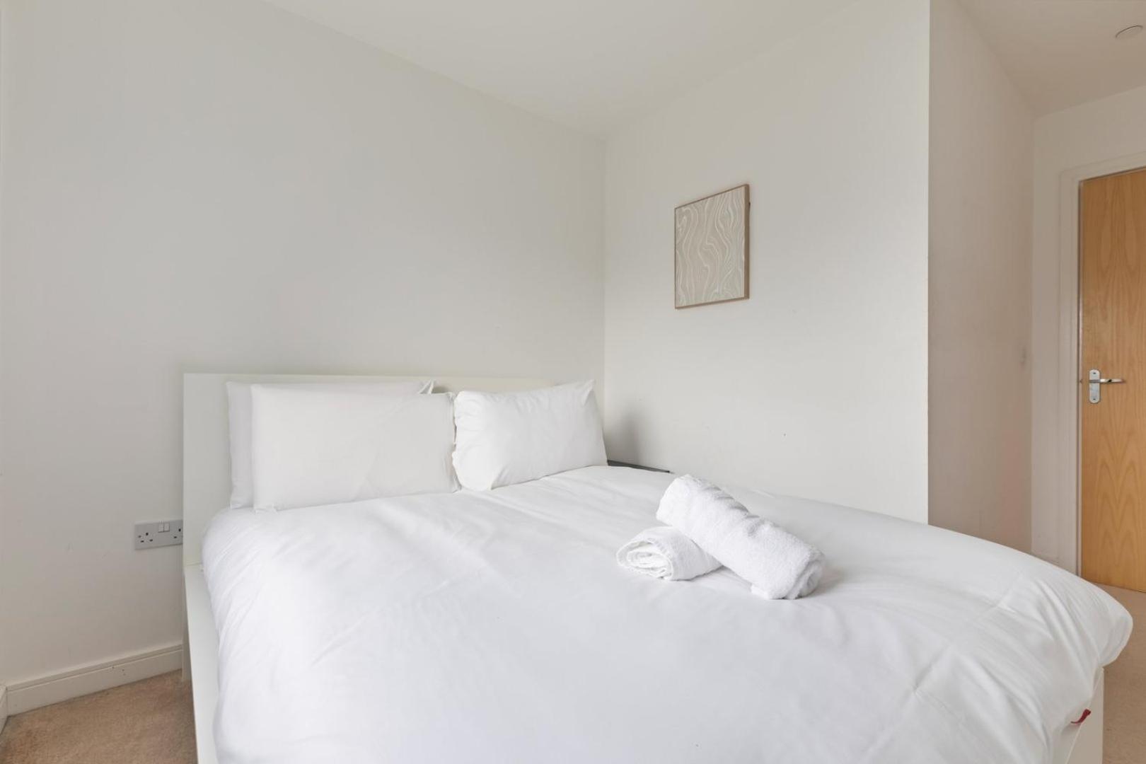 Spacious And Modern 2br Free Parking And Wifi * Birmingham