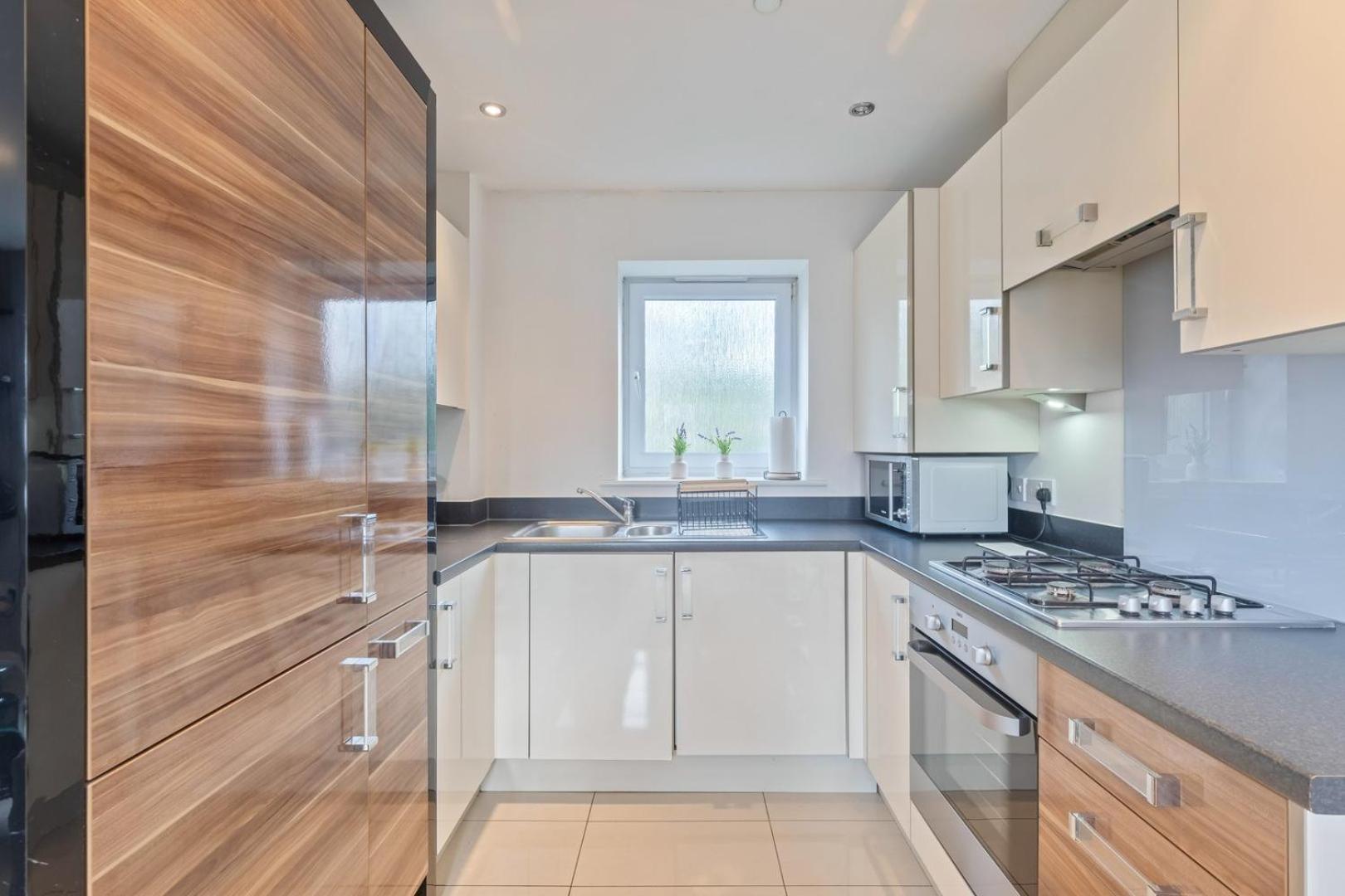 Spacious And Modern 2br Free Parking And Wifi * Birmingham